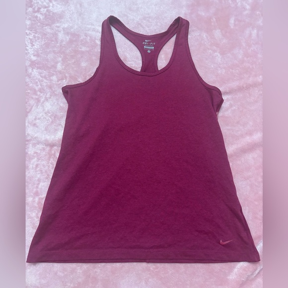 Nike Tops - Nike tank